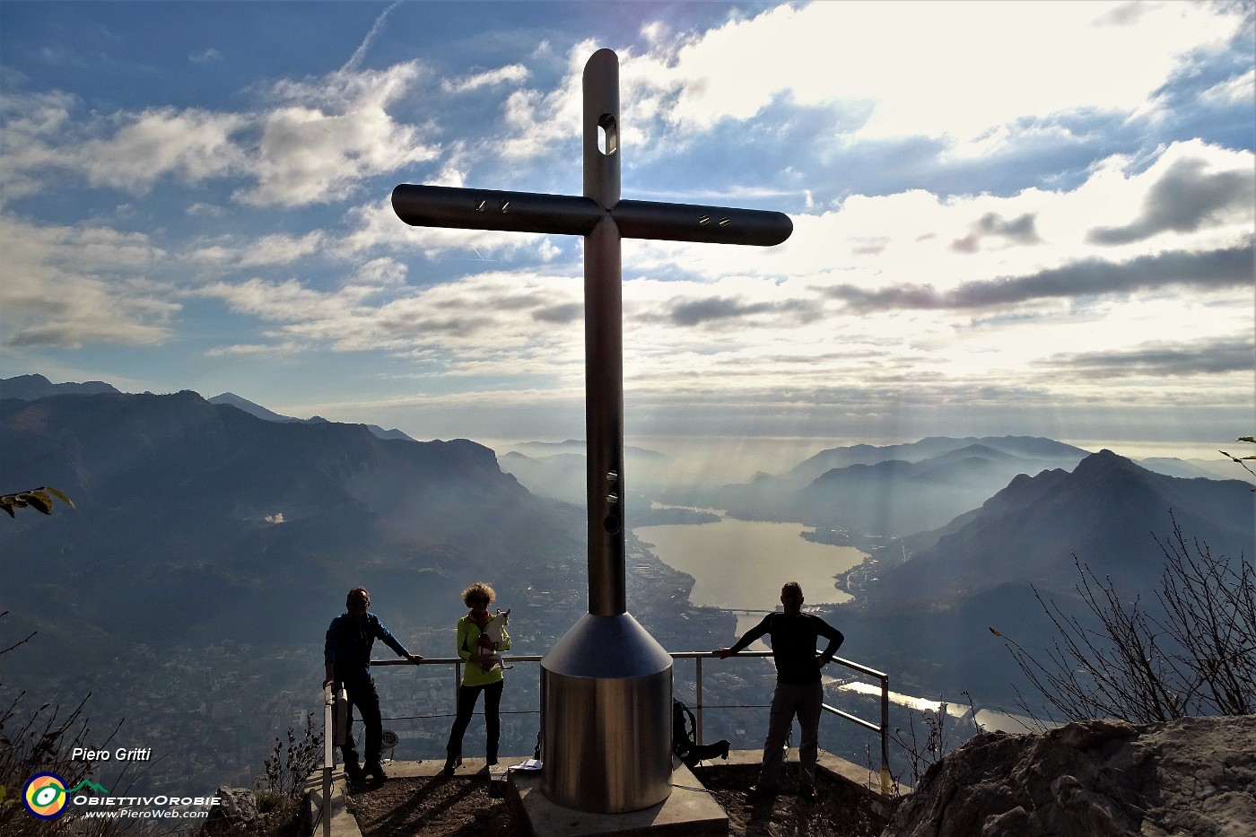 01 Al Crocione del Monte San Martino (1025 m)-autoscatto.JPG